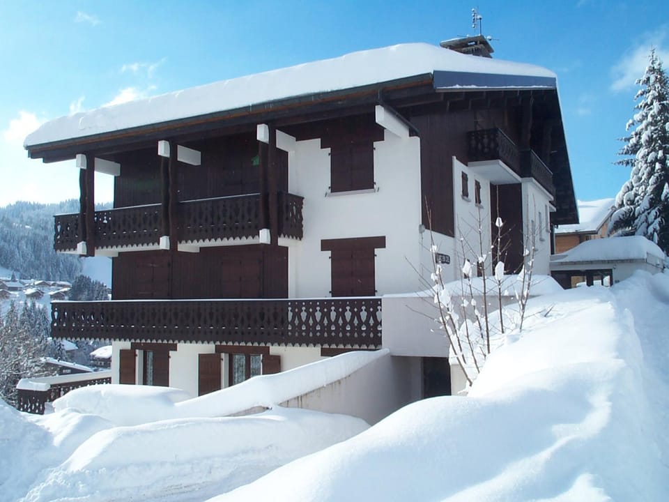 Appartement lumineux avec terrasse, parking et WIFI aux Gets - FR-1-623-126 Apartment in Les Gets
