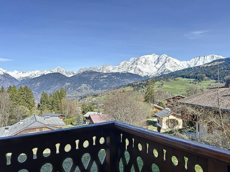 Appartement avec garage proches ski bus à Combloux - FR-1-560-126 Apartment in Combloux