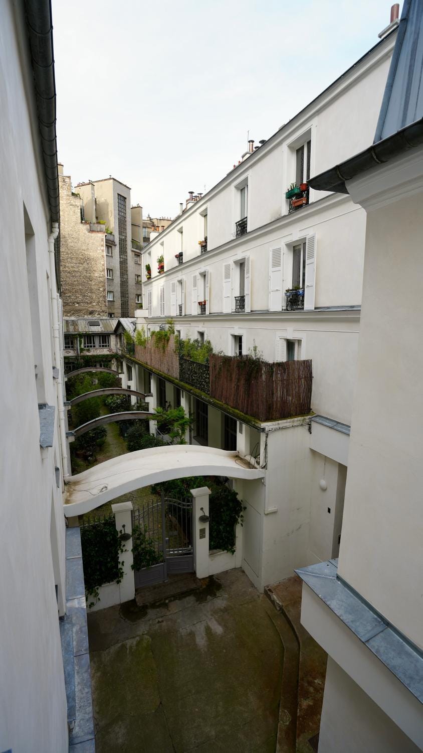 Inner courtyard view
