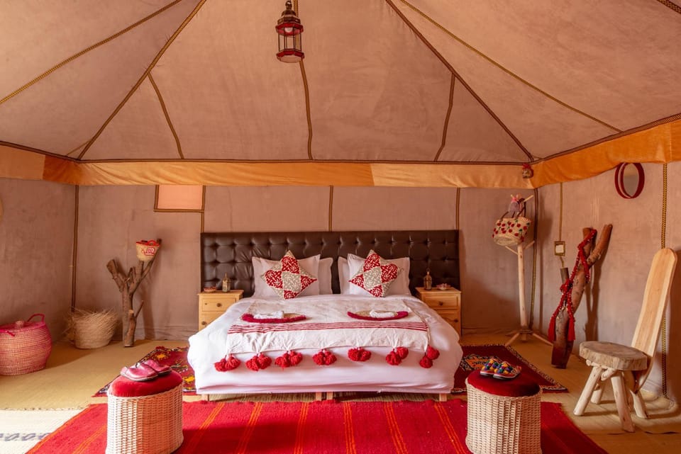 Bed, Photo of the whole room