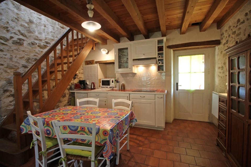 Mounismes du bas House in Nouvelle-Aquitaine
