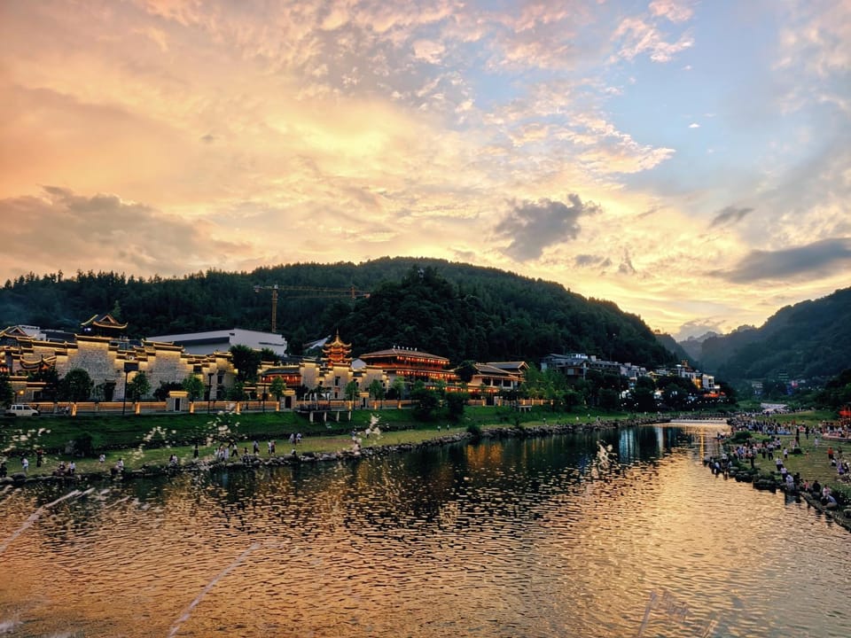 Nearby landmark, Off site, Natural landscape, Mountain view, River view