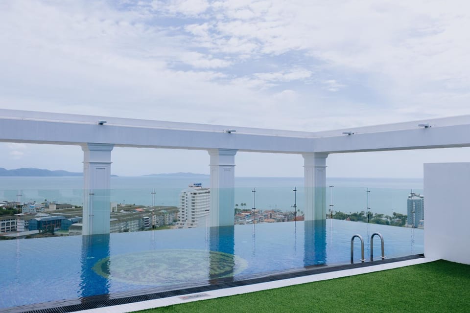 The Empire Tower Pattaya by K2 Apartment in Pattaya City