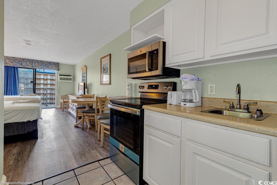 Oceanview Efficiency DW605 Apartment in Myrtle Beach