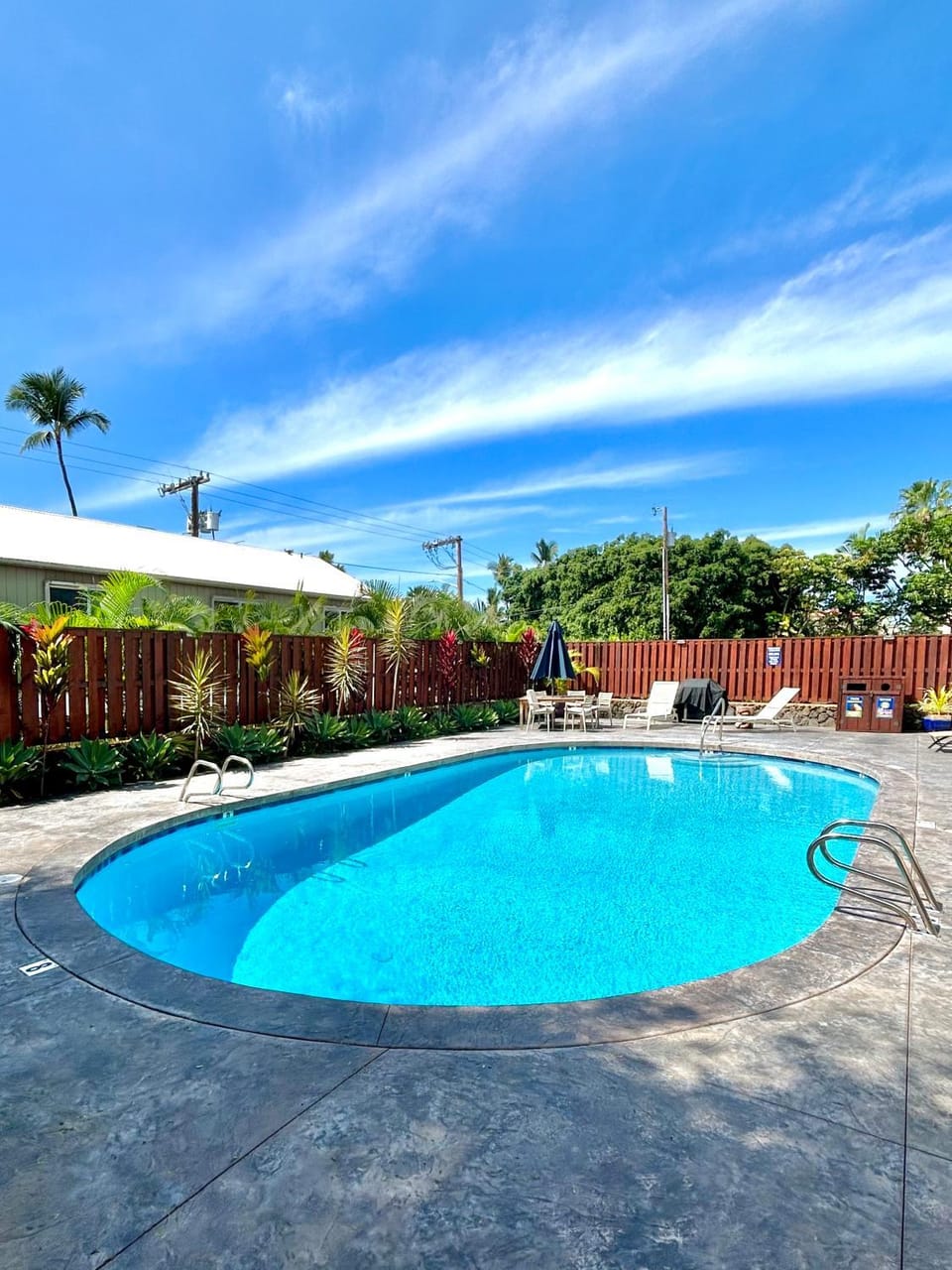 Day, Garden, Garden view, Pool view, Swimming pool, sunbed
