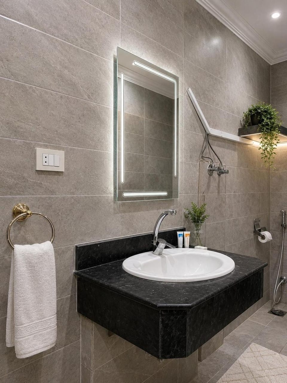 Shower, Bathroom, towels