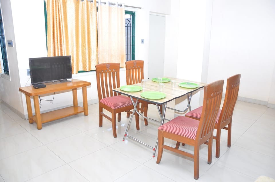 TV and multimedia, Dining area