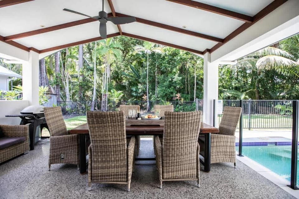 Cowrie Beach House Port Douglas House in Port Douglas