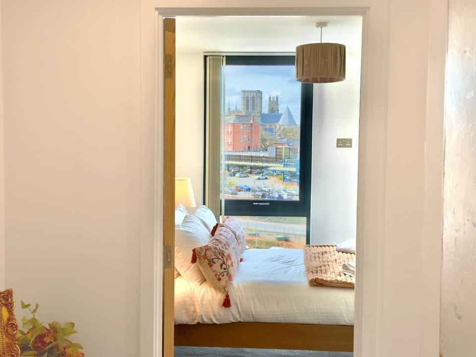 Bedroom, Landmark view