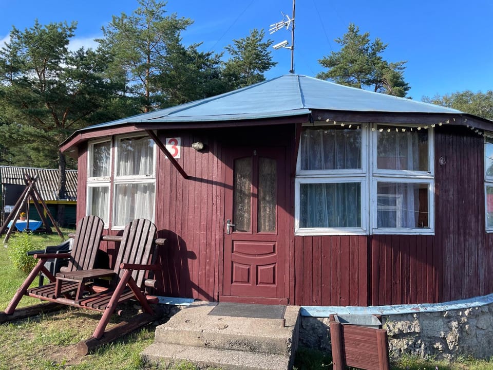 Vasaras mājiņa pie Rāznas ezera Nr 3 House in Latvia