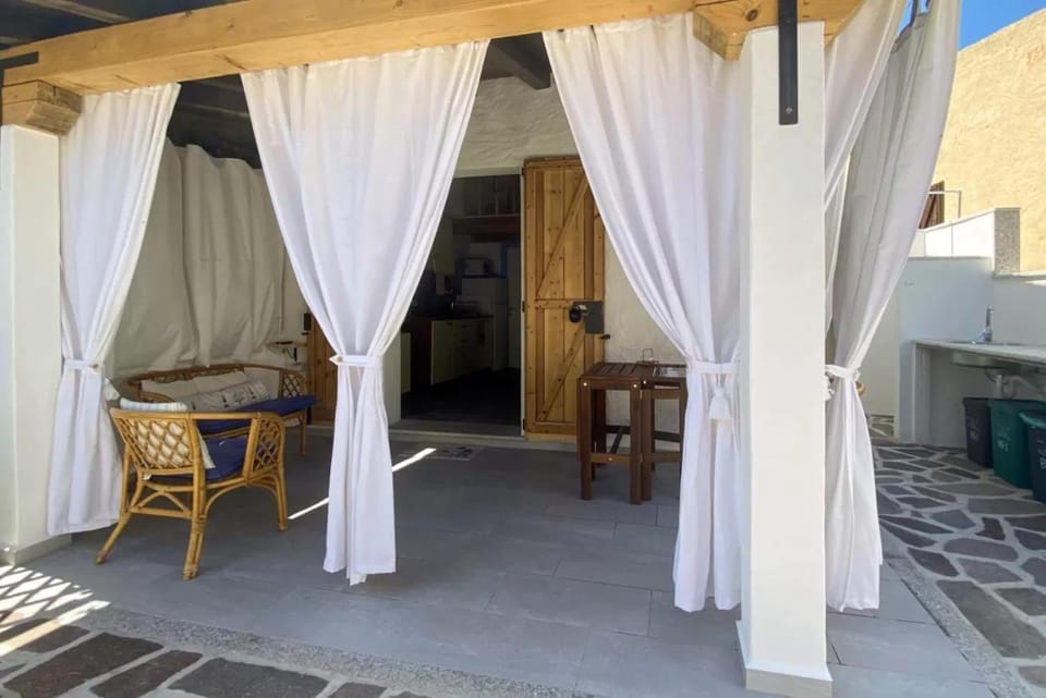 Patio, View (from property/room), Living room