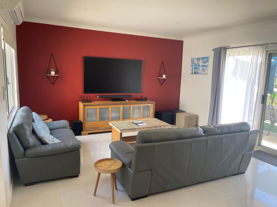 Sandpiper Escape, Unit 47 Seafront Estate House in Jurien Bay