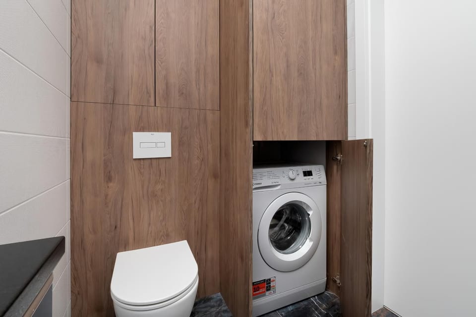 Toilet, Bathroom, washing machine