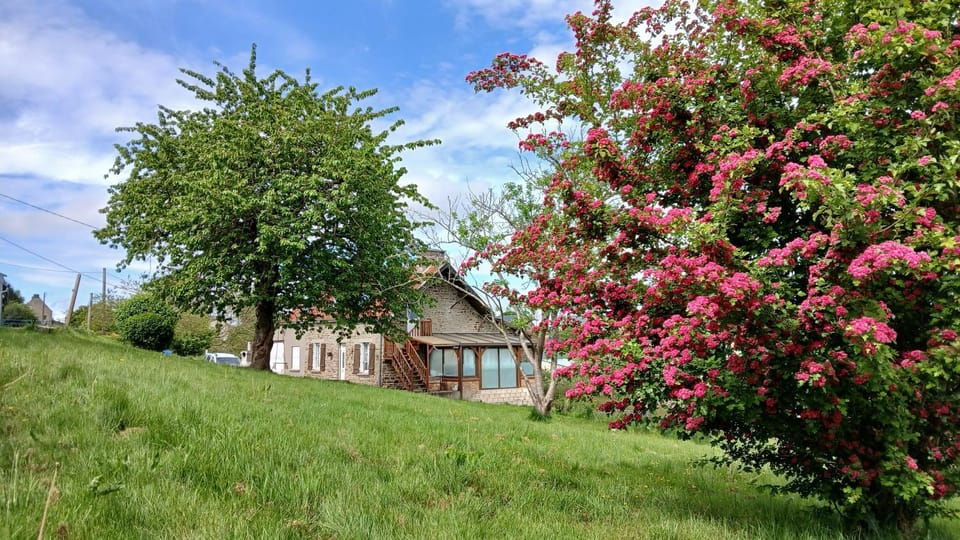 Studio lumineux Entrée privée Bocage Normand Apartment in Normandy
