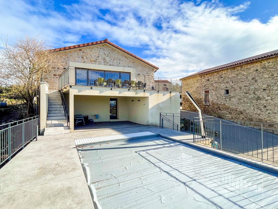 Property building, View (from property/room), Balcony/Terrace, Balcony/Terrace, Swimming pool