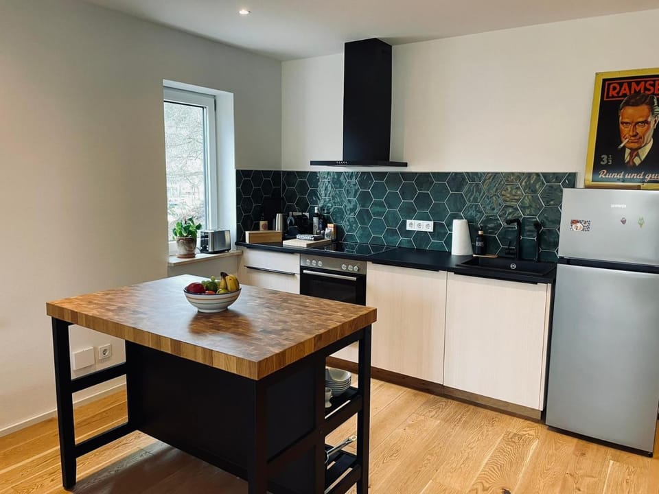 Coffee/tea facilities, Kitchen or kitchenette, pet friendly