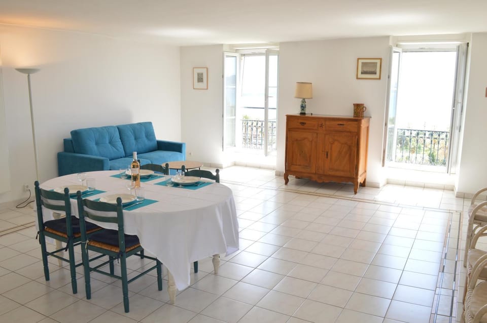 Appartement vue mer proches plages et congrès Apartment in Cannes