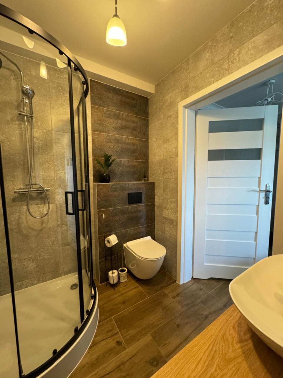 Shower, Bathroom