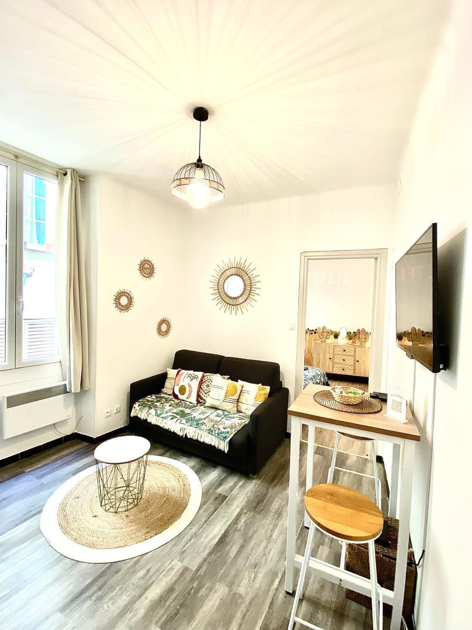 Appartement avec cinéma à 200m de la plage Apartment in Nice