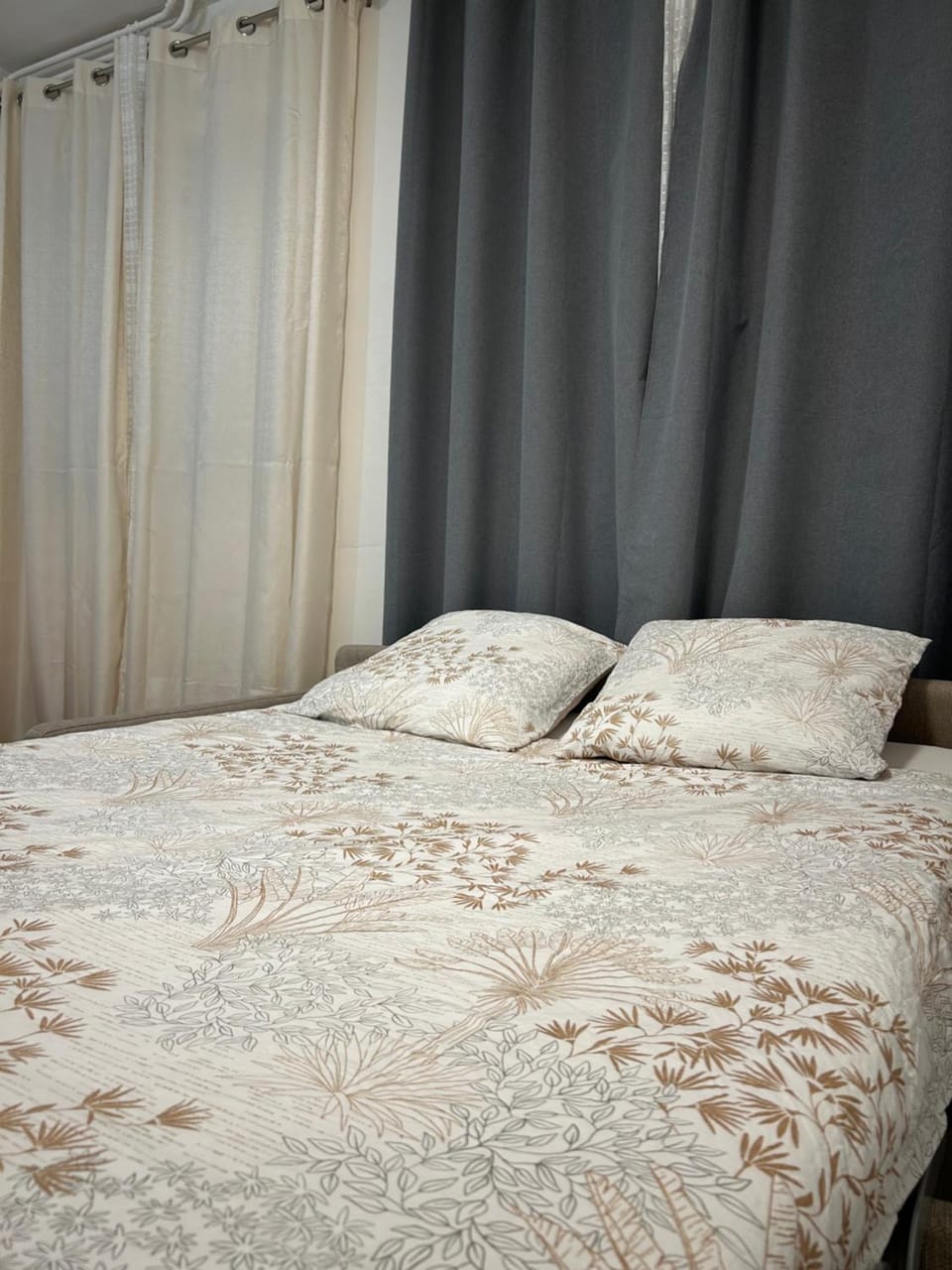 Bed, Night