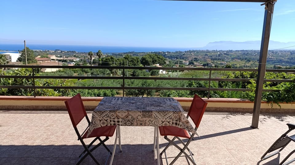 Patio, Day, Natural landscape, View (from property/room), Balcony/Terrace, Dining area, Mountain view, Sea view
