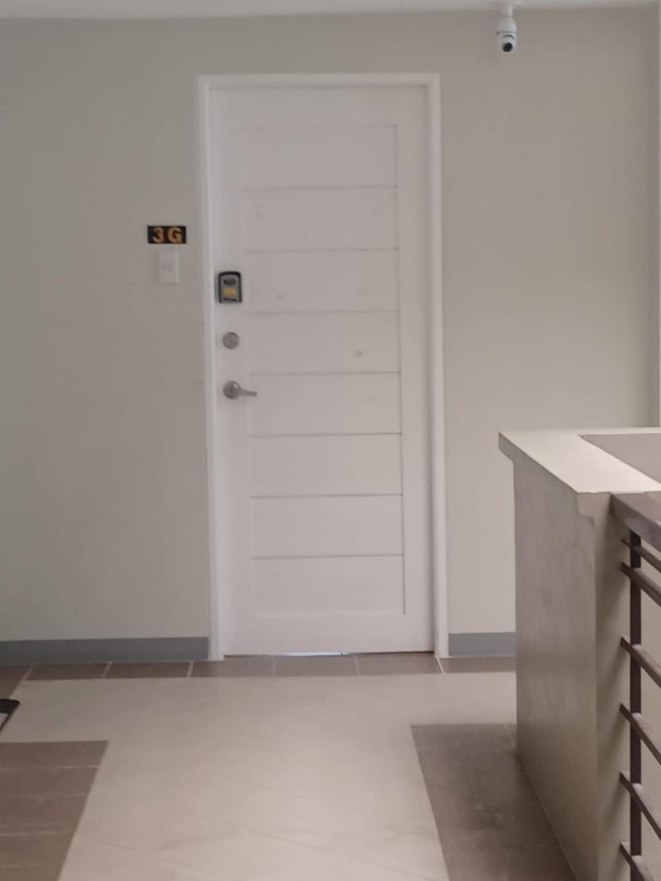 Staycation in Tagaytay Woodhills Residences Apartment in Tagaytay