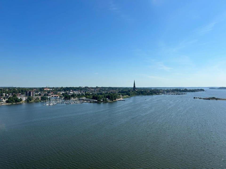 Nearby landmark, City view, Sea view