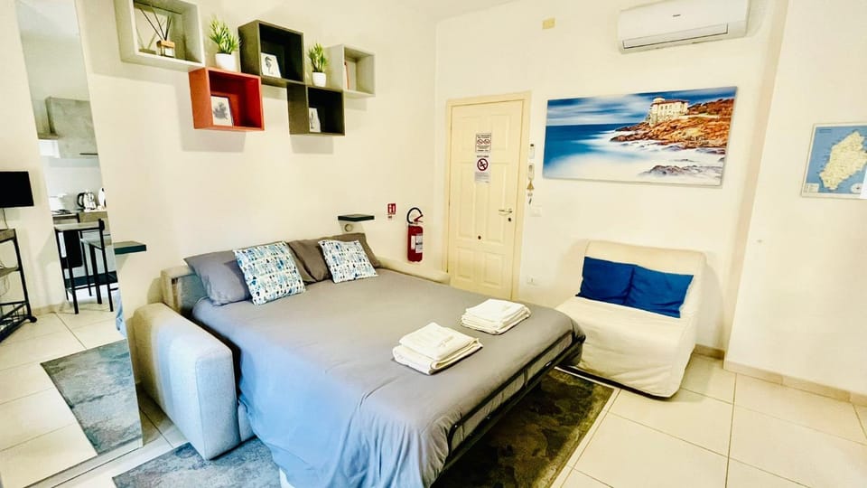 La Venezia’s Studio Flat Apartment in Livorno
