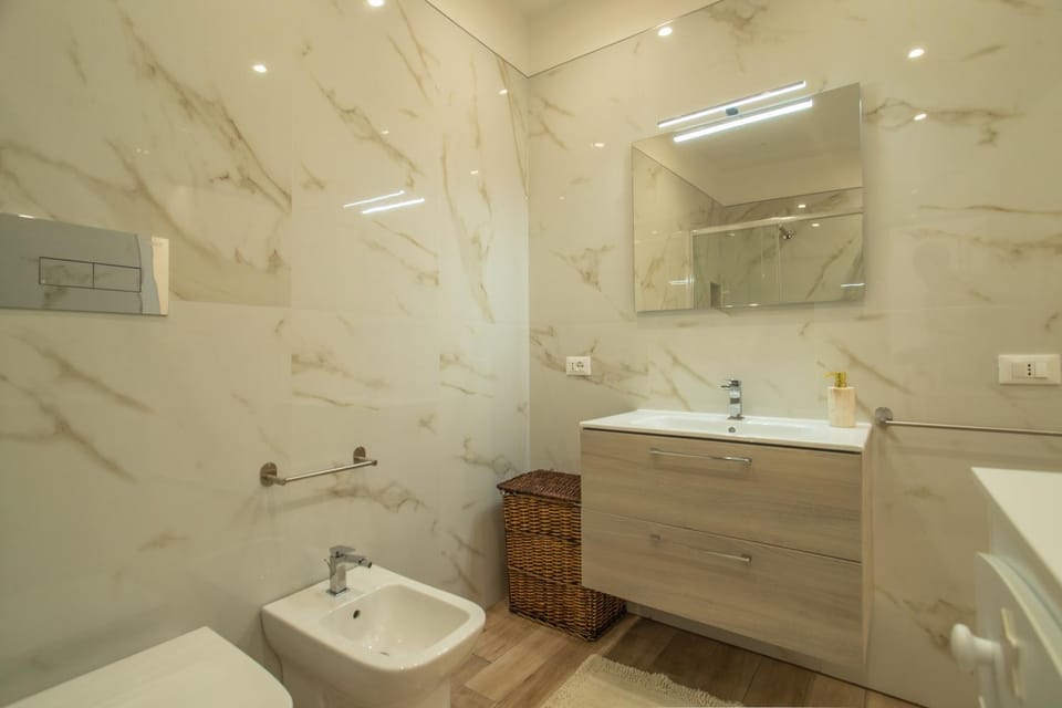 Shower, Toilet, Bathroom, bidet