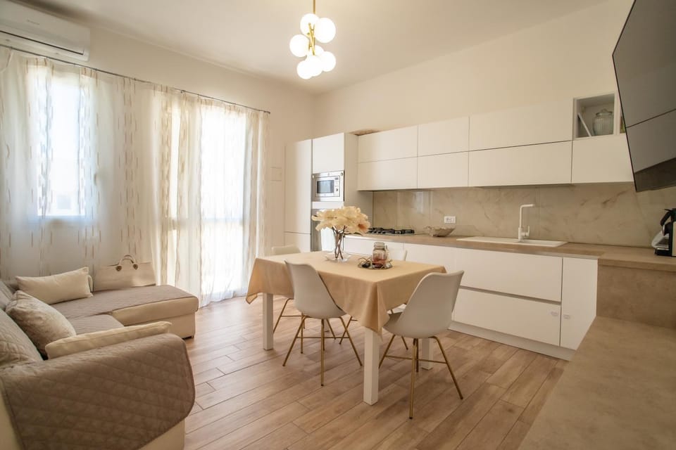 TV and multimedia, kitchen, air conditioner