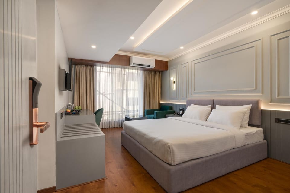 Pelican Inn Hotel in Bengaluru