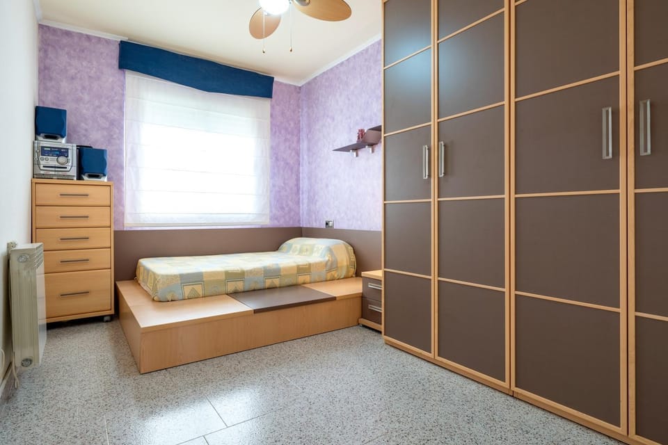 Living room, Bedroom