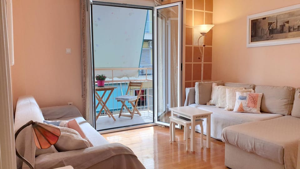 Balcony/Terrace, Living room