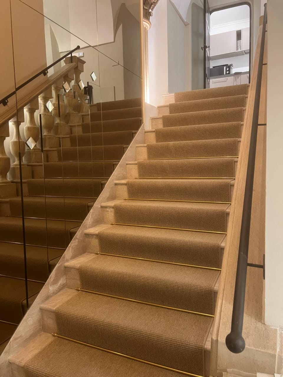 Rome luxury blue suites- IMPERIAL Apartment in Rome