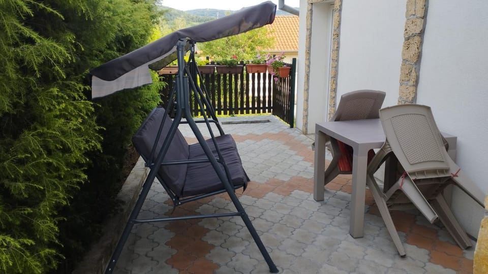 Balcony/Terrace, Balcony/Terrace