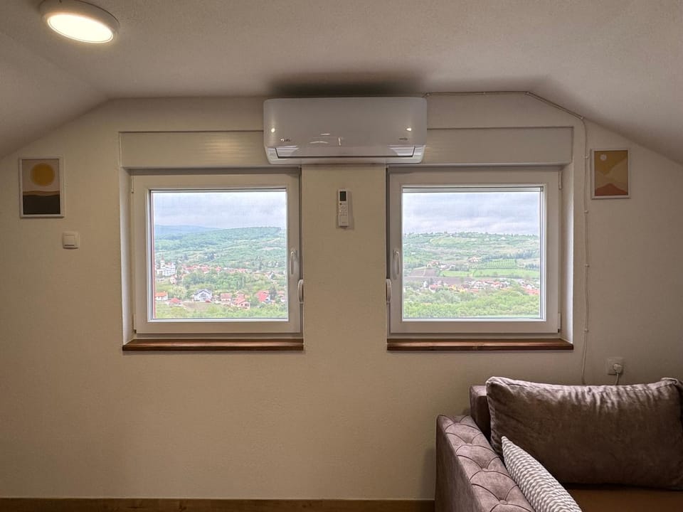 Natural landscape, View (from property/room)