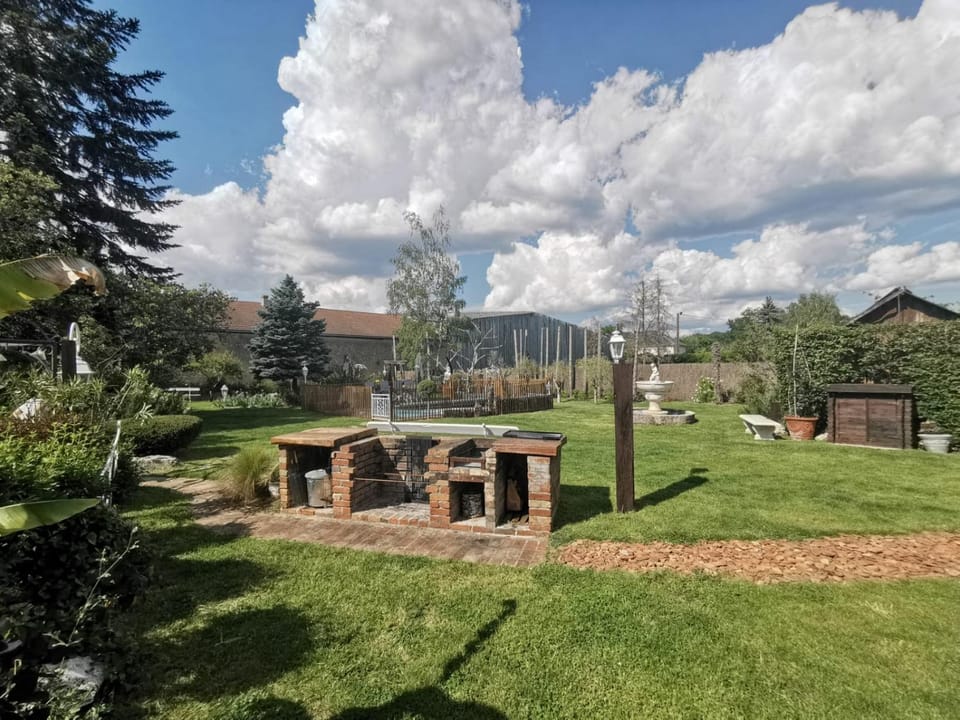 Property building, BBQ facilities, Garden