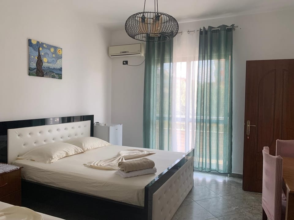 Bed, air conditioner