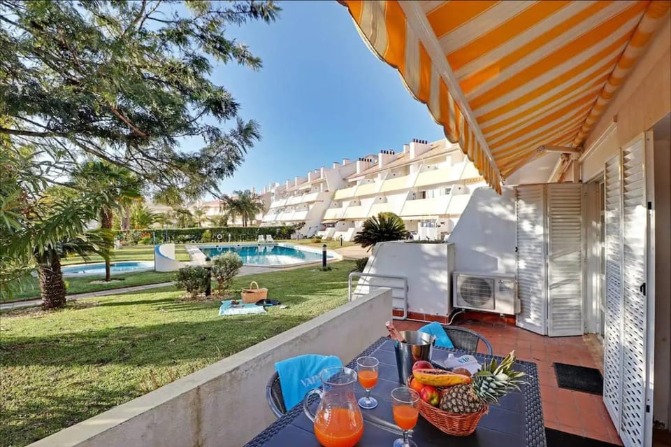Marina Family Duplex with Pool Apartment in Quarteira
