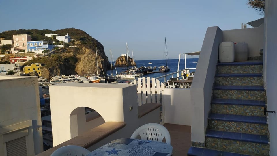 Casa Acqua Marina 5 House in Ponza