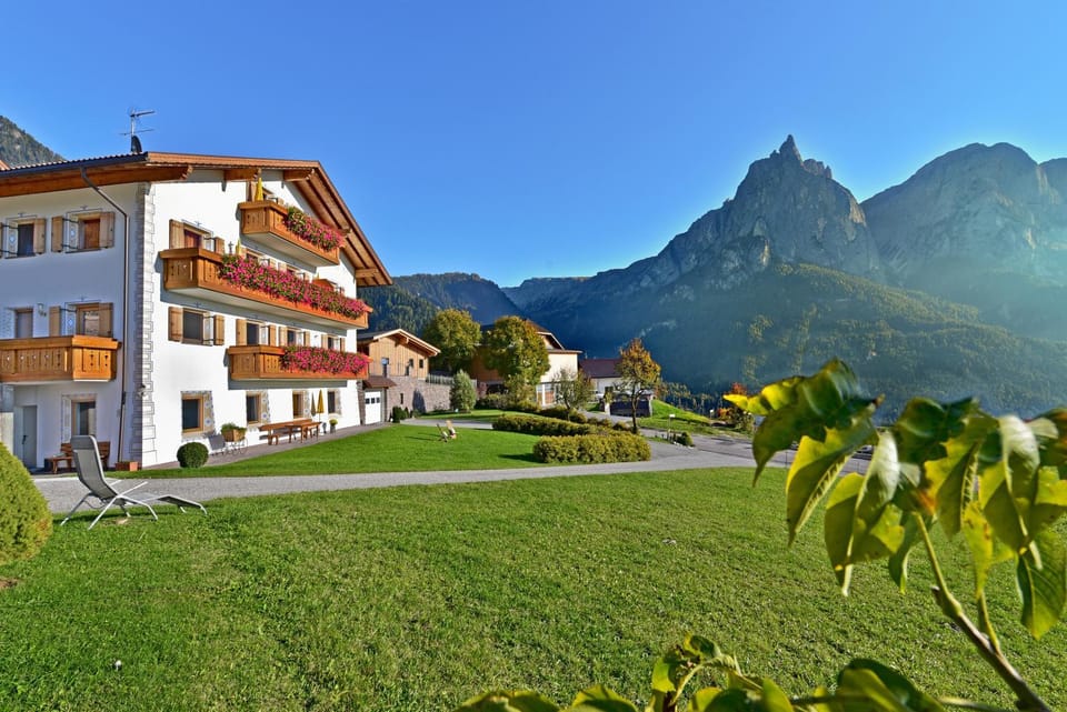 Property building, Natural landscape, View (from property/room), Mountain view
