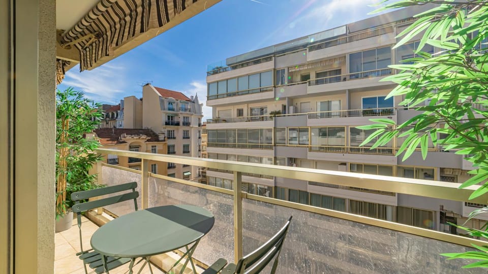 Patio, Balcony/Terrace
