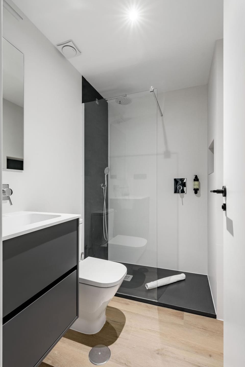 Shower, Toilet, Bathroom