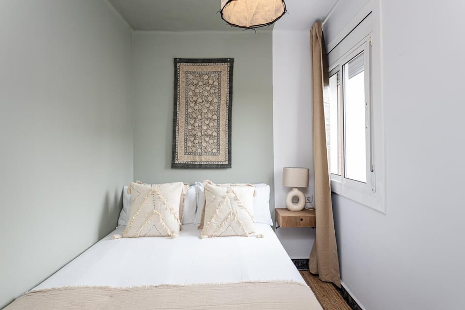 3 Bdr Apt In Cornella 5 Mins Form The Metro Apartment in Barcelona