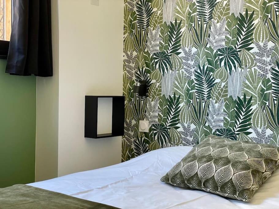 L'Atelier Saint-Martin by Melrose Chalet in Bayeux