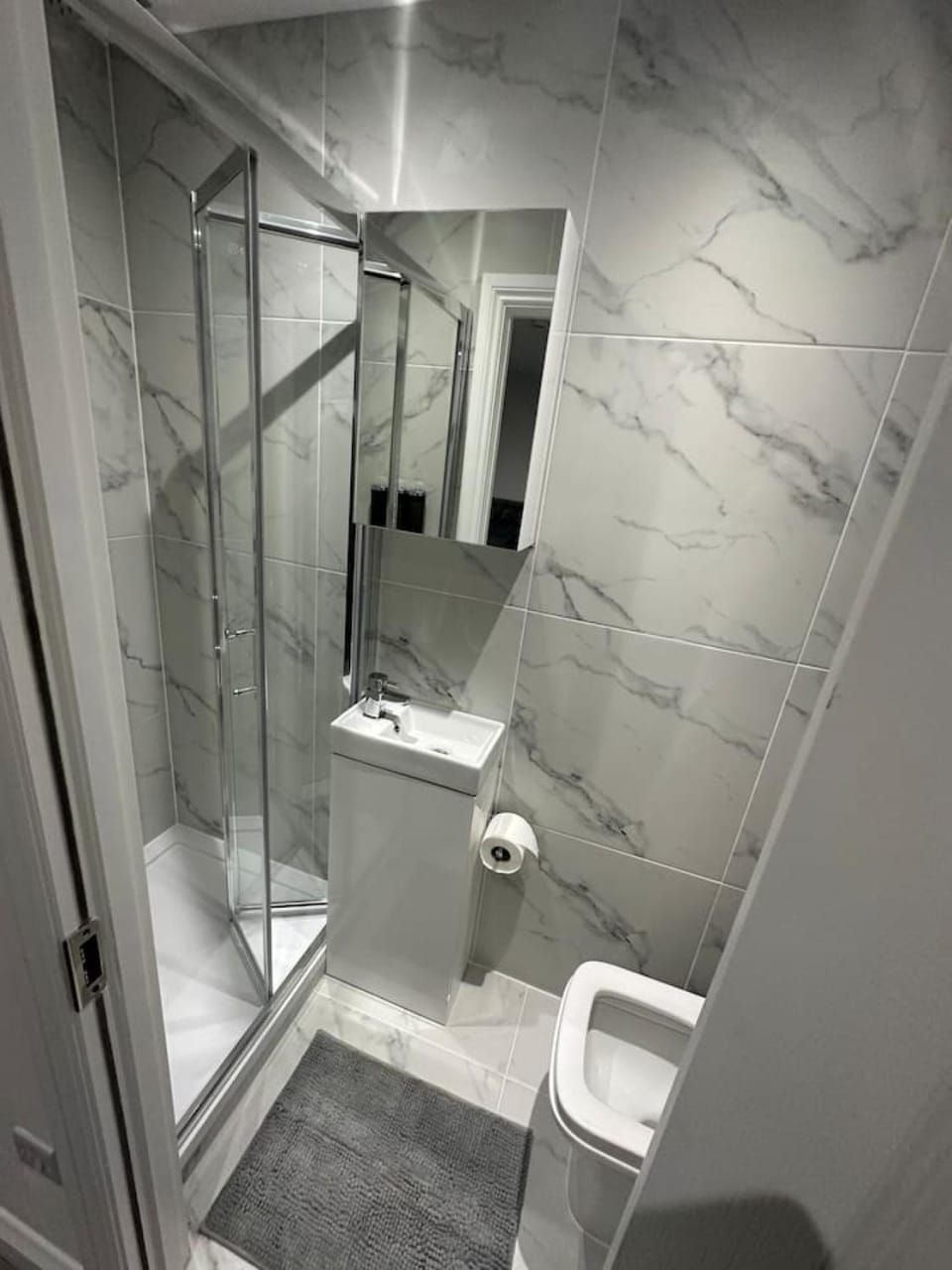 London Waterloo 10mins away Bed and Breakfast in London