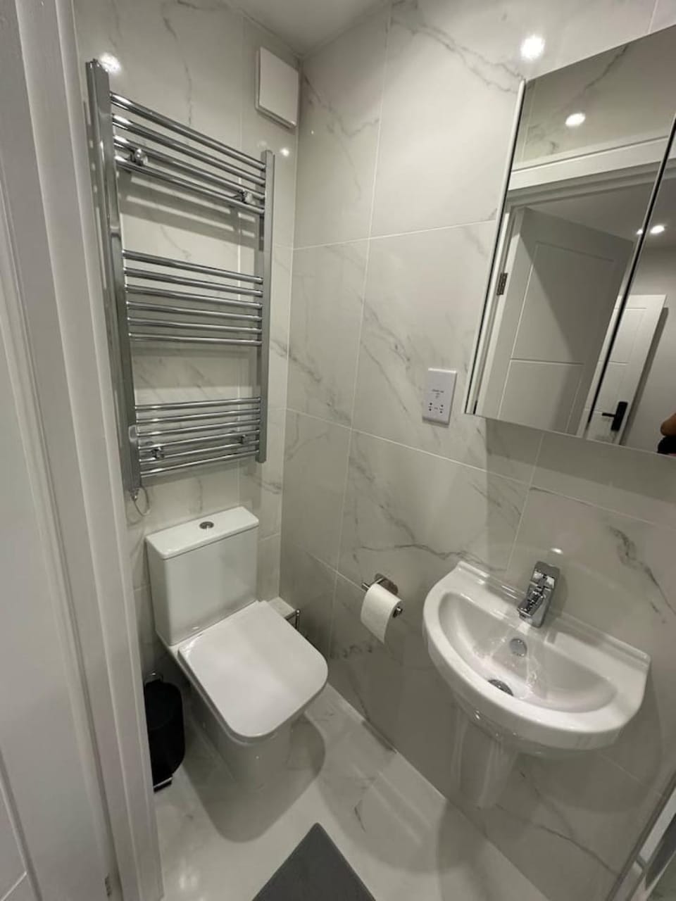 London Eye 10 minutes away Bed and Breakfast in London