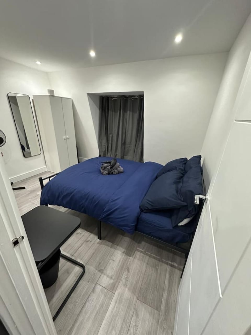 Small Studio Flat Central London zone 1 Apartment in London