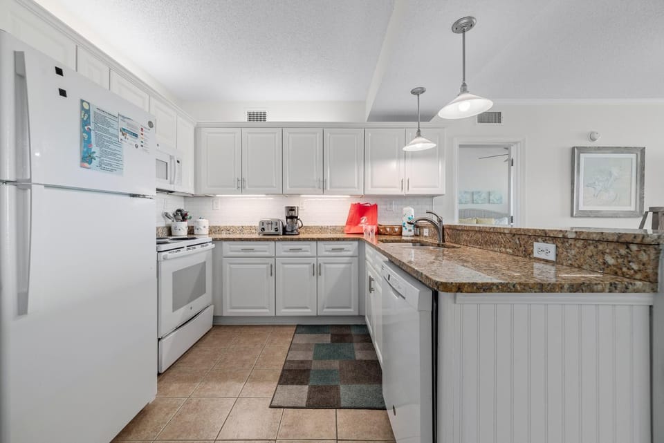 Shoalwater 104 House in Orange Beach