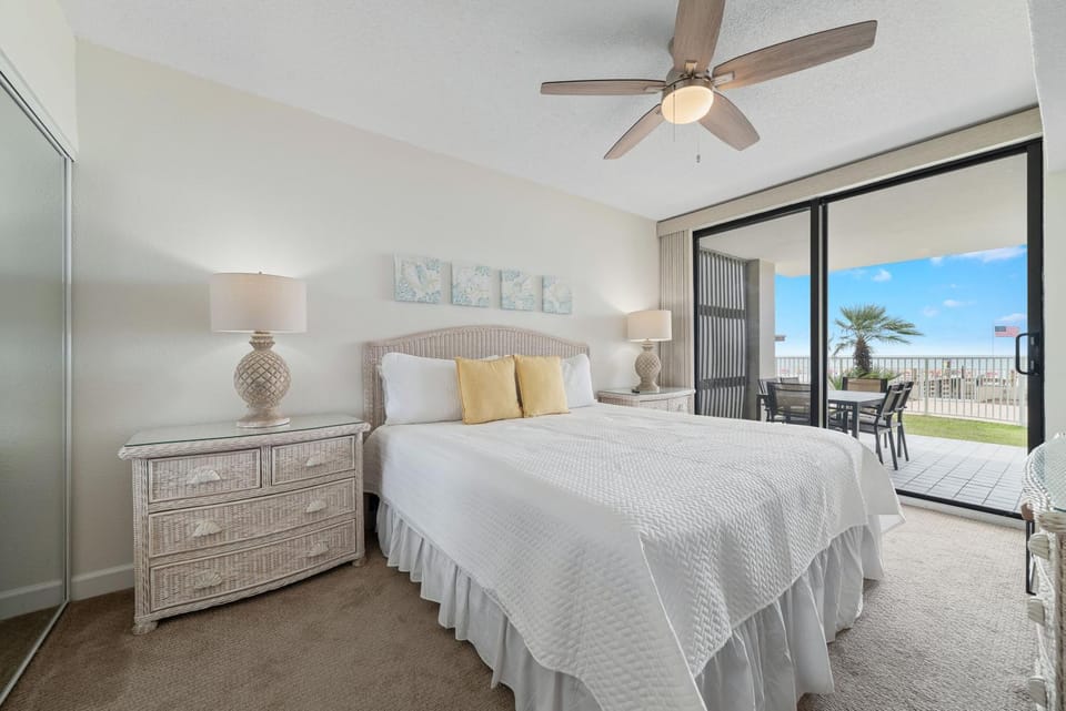 Shoalwater 104 House in Orange Beach